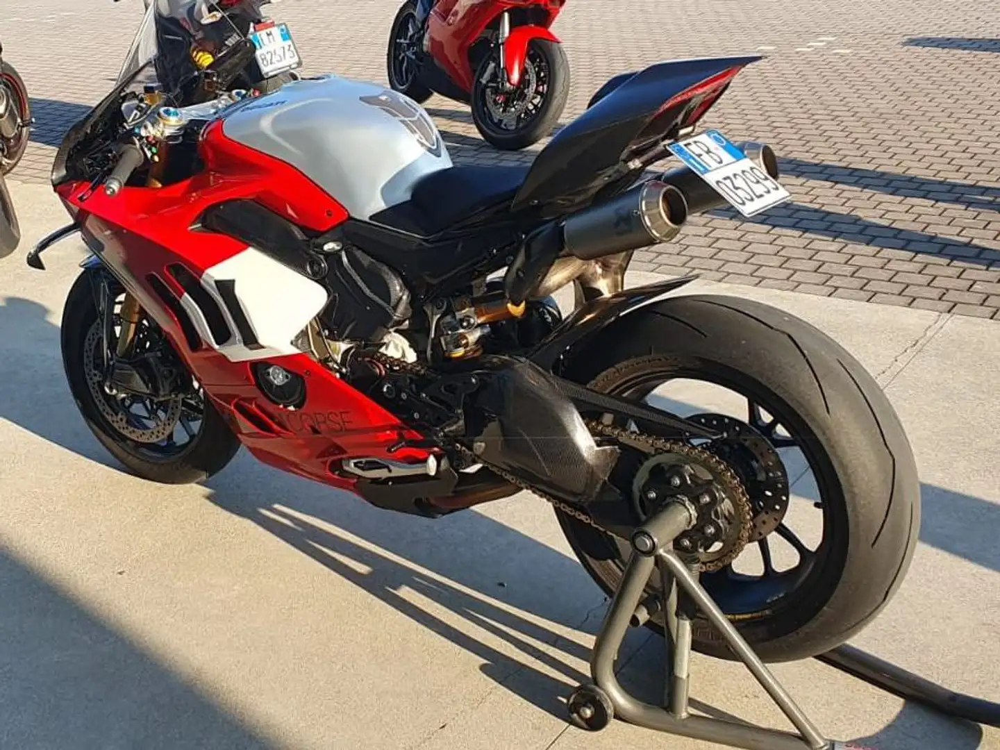 Ducati Panigale V4 R Czerwony - 2