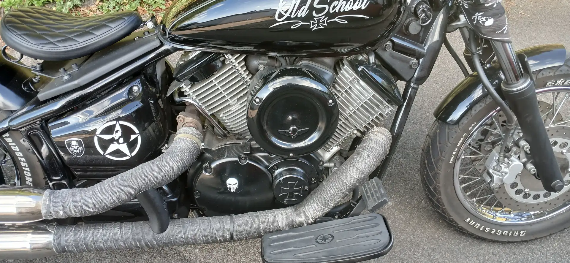 Yamaha XVS 1100 Negru - 2