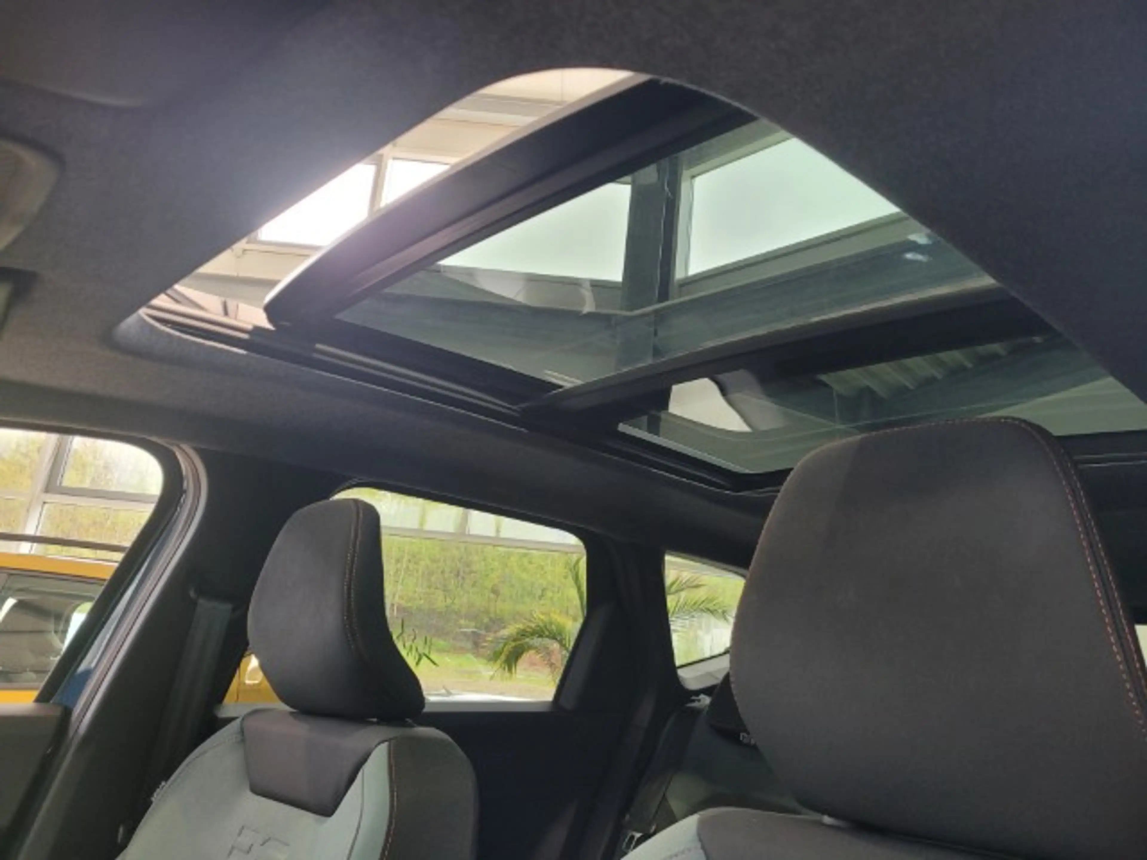Dacia Bigster Hybrid 155 Extreme !!-AKTIONSPREIS-!! NAVI-KLIMATRONIC-SITZHEIZ — photo 8