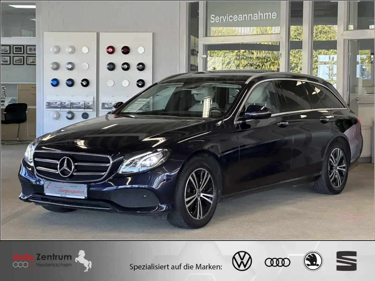 Mercedes-Benz E 220 d T 9G-TRONIC Avantgarde Beige Burmester VOLL VOLL Blau - 1