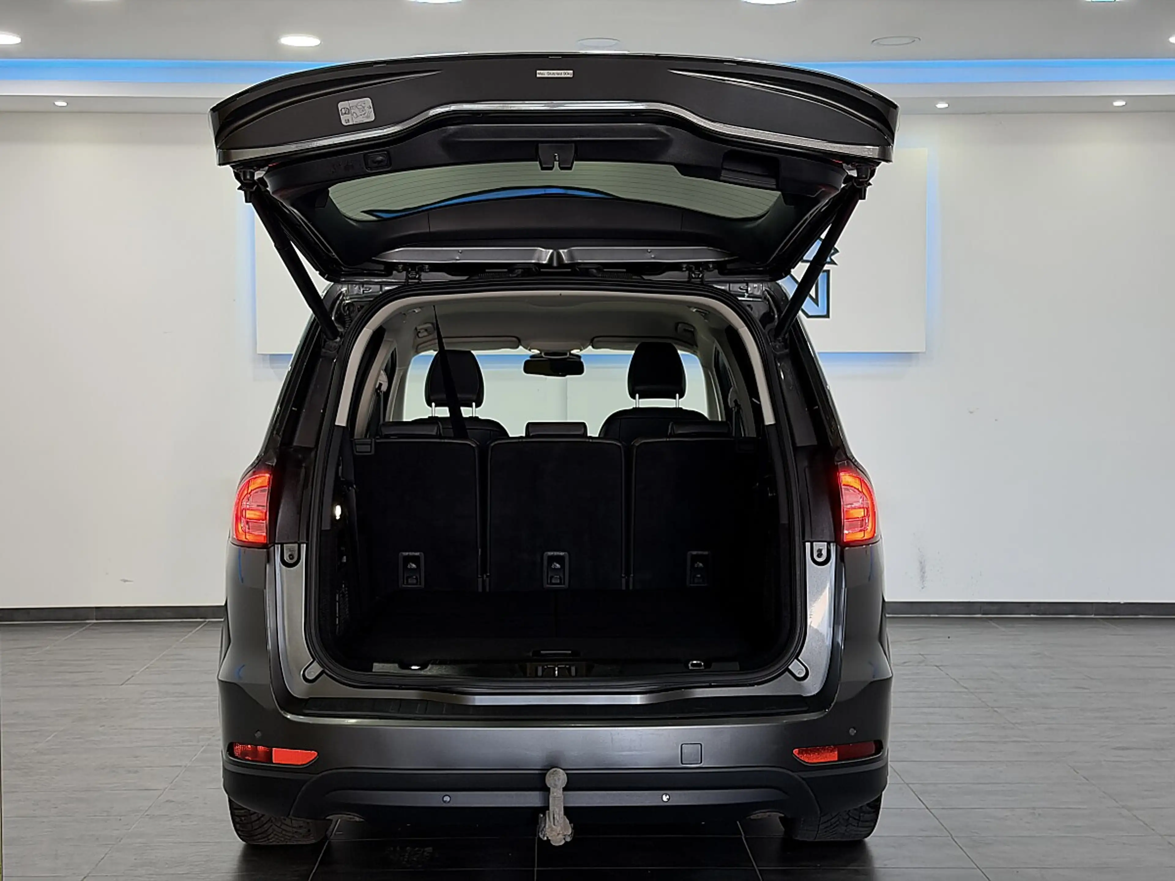 Ford Galaxy 2,0 TDCi AWD Titanium Start/Stop Powershift,AHK... — photo 12