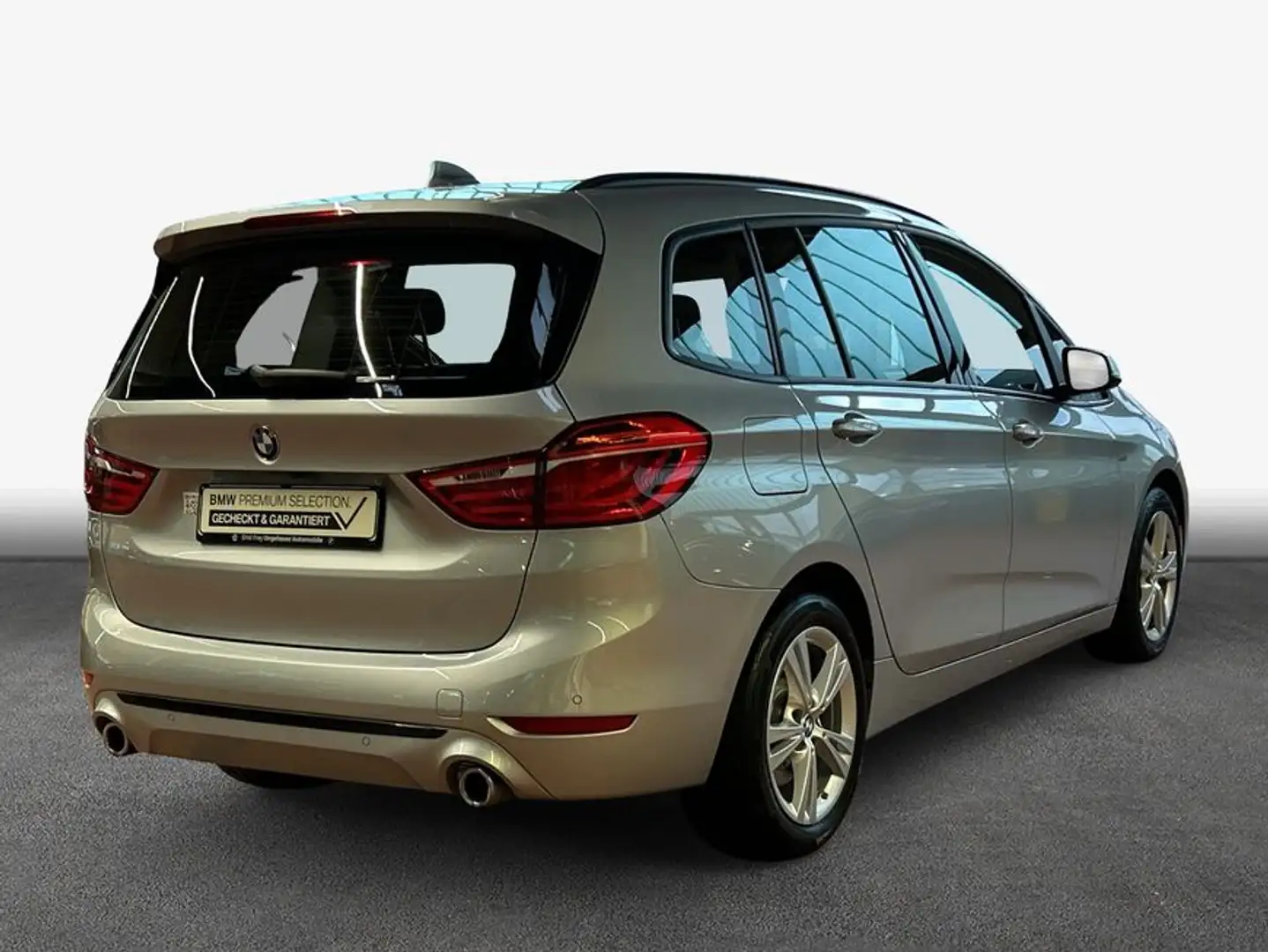 BMW 220 220d Gran Tourer Aut. Sport Line *SHZ*RFK*Navi* Silber - 2