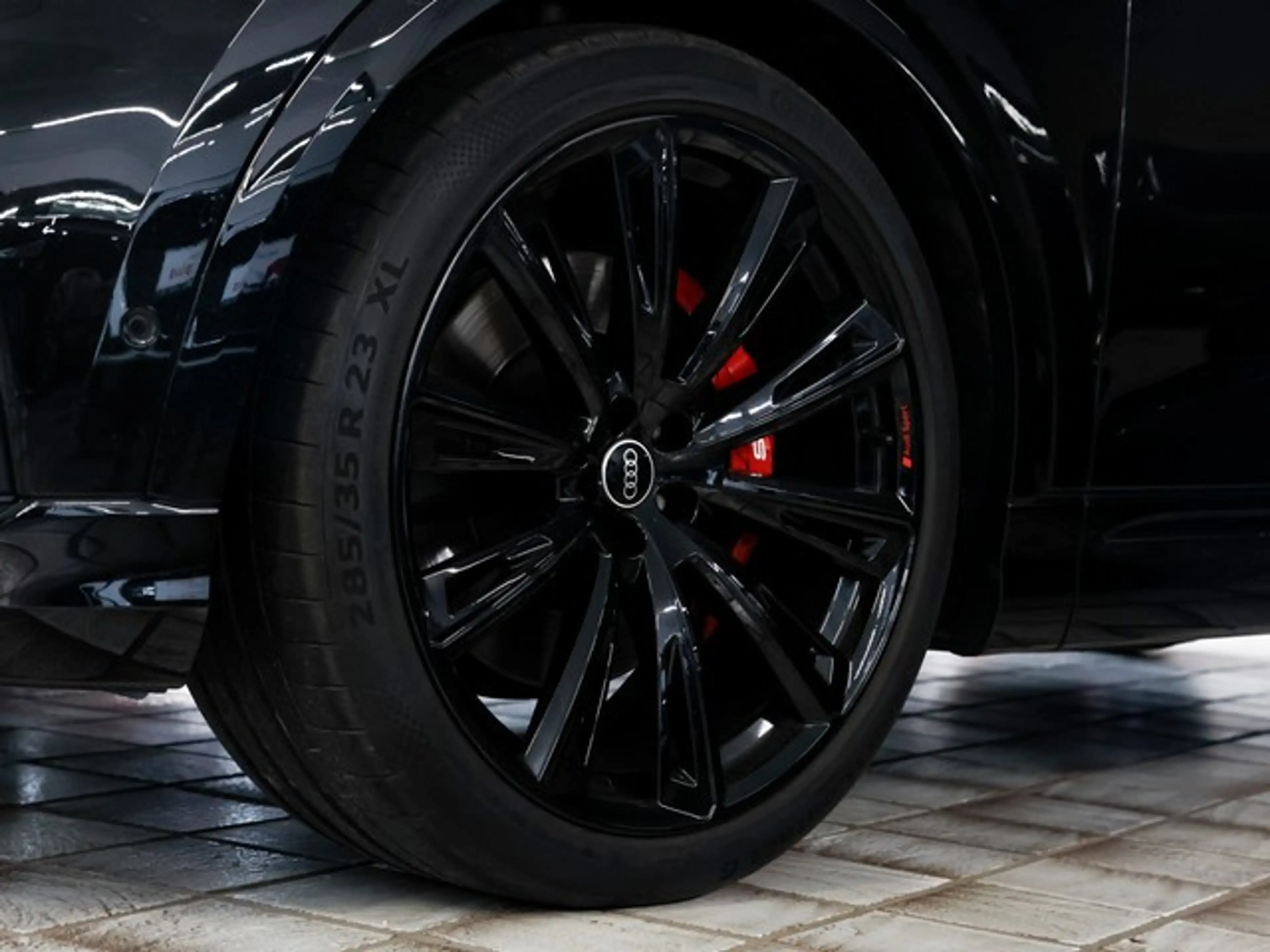 Audi SQ8 TFSI LM23 AHK Carbon ACC B&O HD Matrix LED Pano... — photo 10