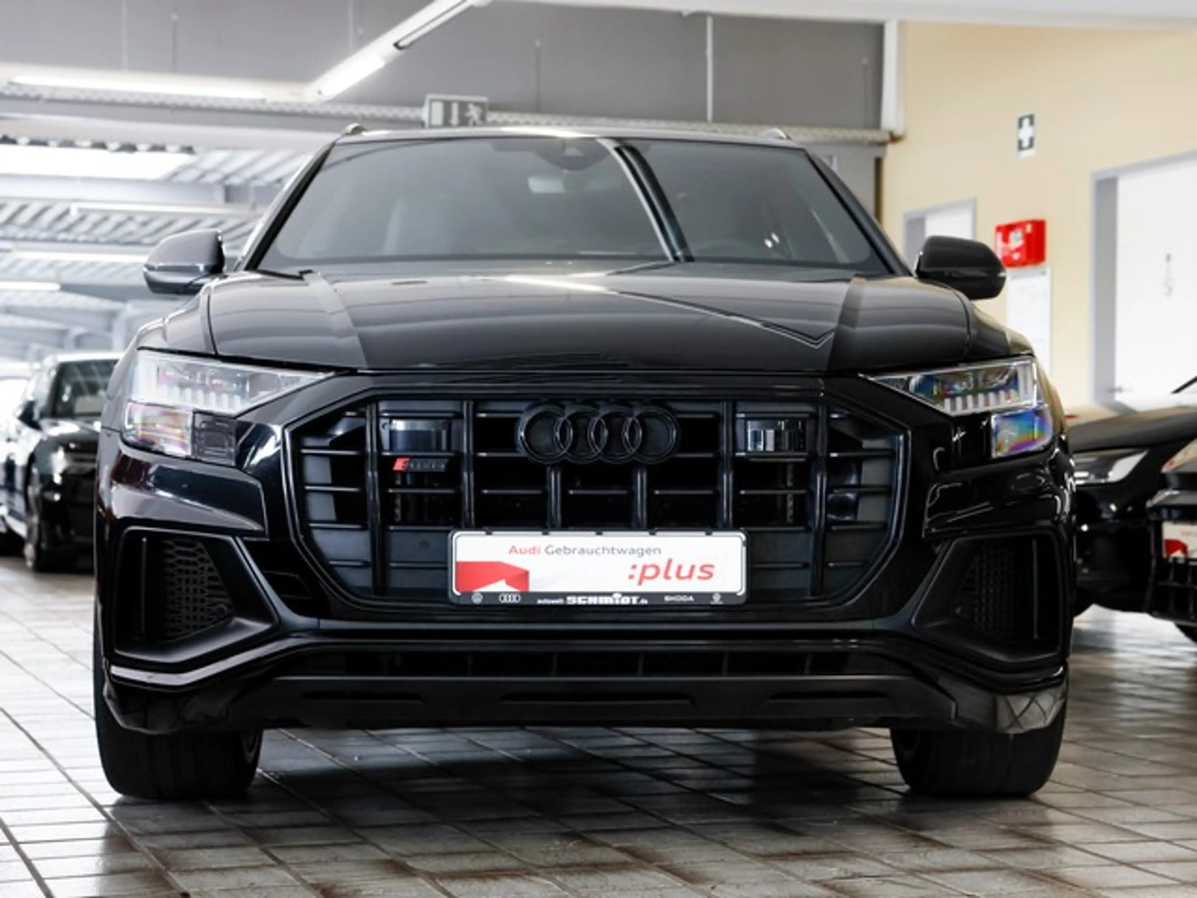 Audi SQ8 TFSI LM23 AHK Carbon ACC B&O HD Matrix LED Pano... — photo 9