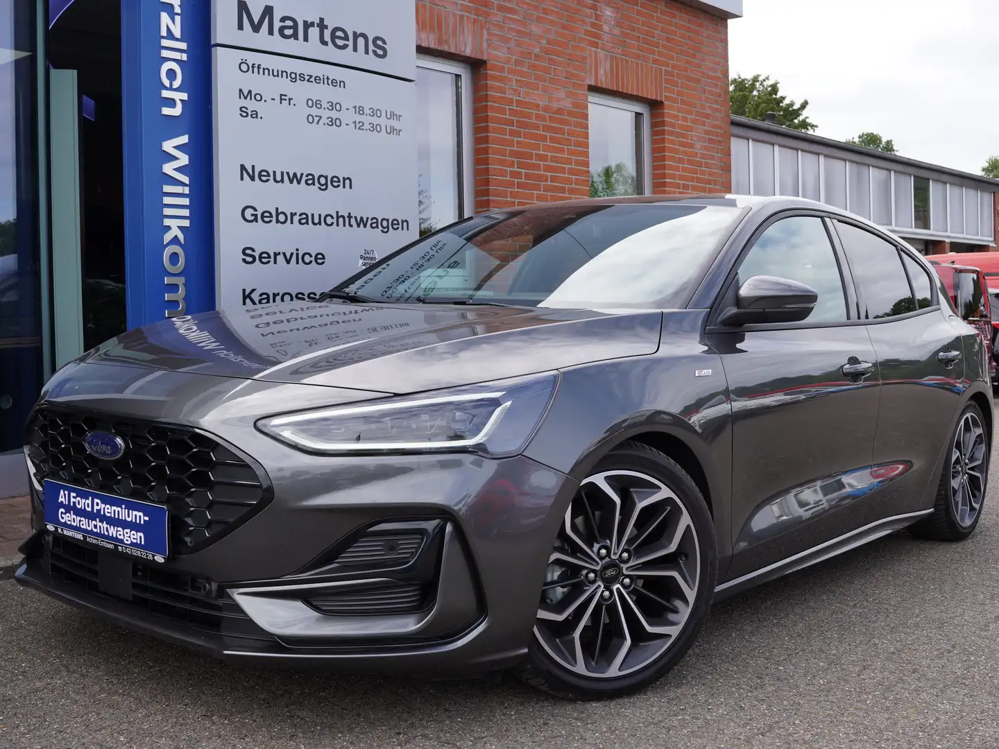 Ford Focus ST-Line X 1.0L 155PS Automatik | B&O Grau - 1