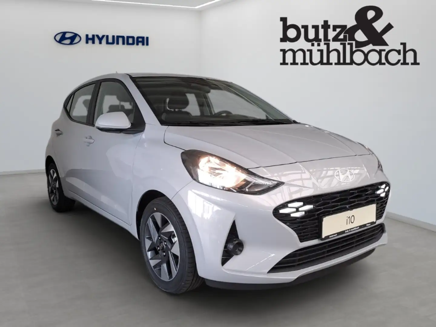 Hyundai i10 FL MY25 1.2 Benzin 79 PS AT Trend-MAYEN Grau - 2