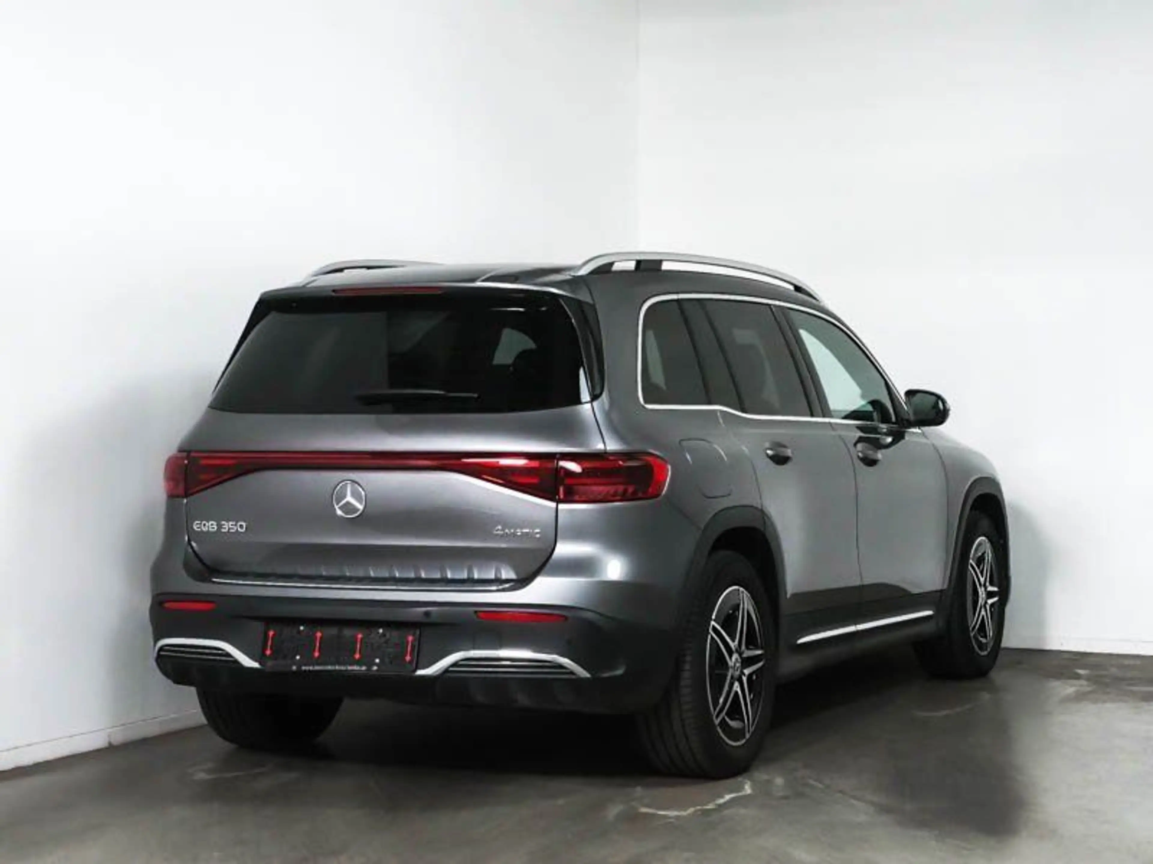 Mercedes-Benz EQB 350 4M AMG+AHK+FAHRASSI+360°+WI-PAKET+DISTR+ — photo 2