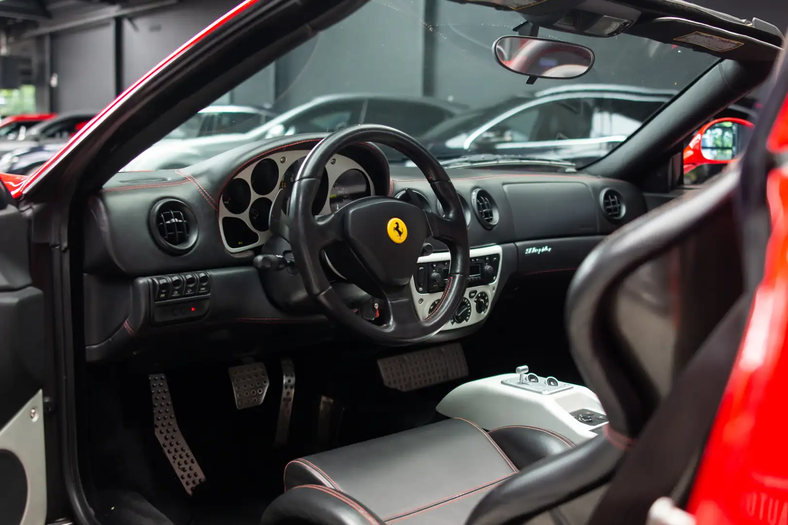 Ferrari 360 3.6 V8 Spider F1 | Carbon seats| Bi-xenon | Tubi u Червоний - 2
