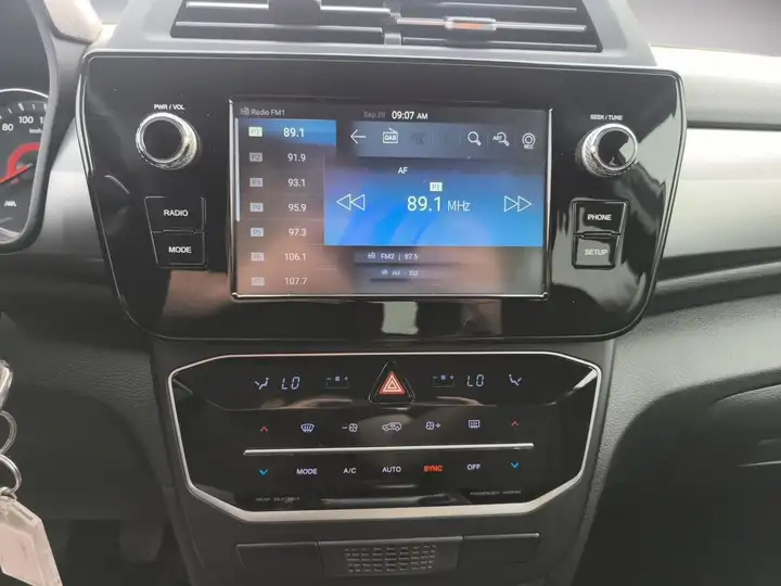 SsangYong Tivoli 2024, foto 15