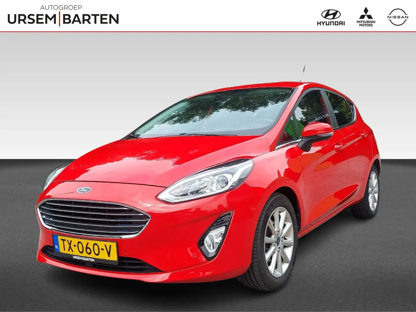 Ford Fiesta 1.5 TDCi Titanium jonge diesel met weinig kilomete Rood - 1