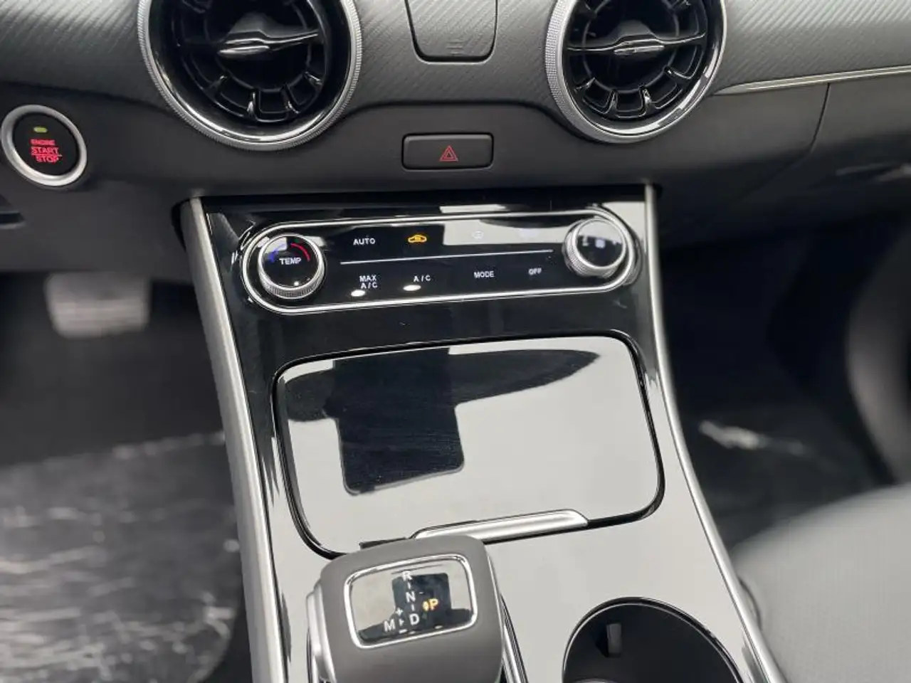 Forthing T5 Evo 2026 — фото 10