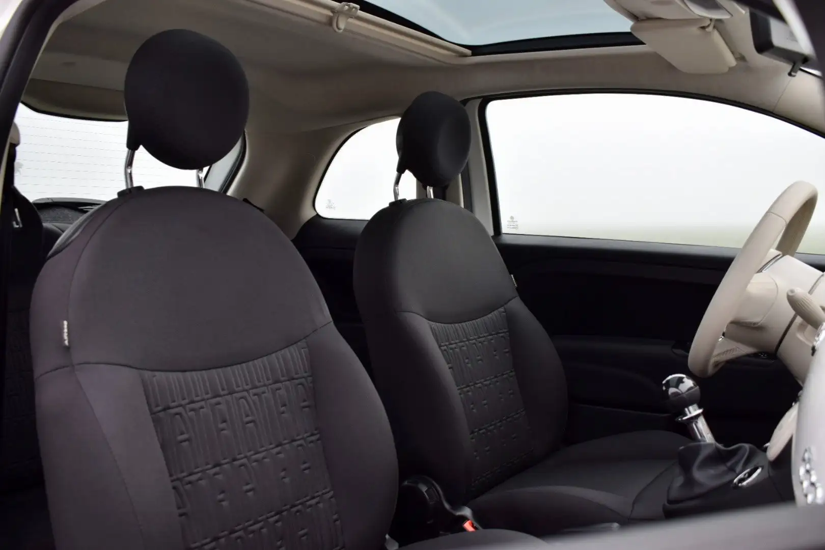 Fiat 500 1.0 Dolcevita Hybrid, CarPlay/Cruise/PDC/Pano/NEW Blanco - 2