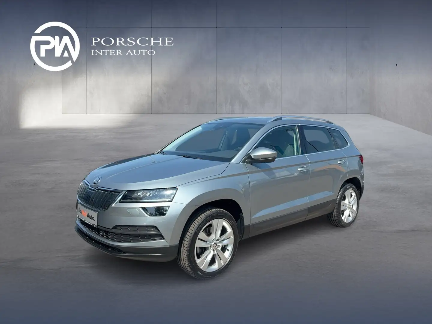 Skoda Karoq Style TSI DSG ACT Grau - 1