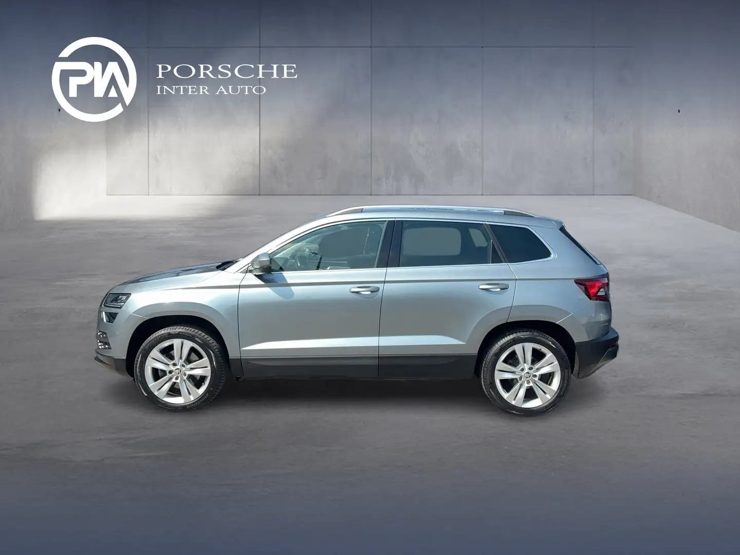 Skoda Karoq Style TSI DSG ACT Grau - 2