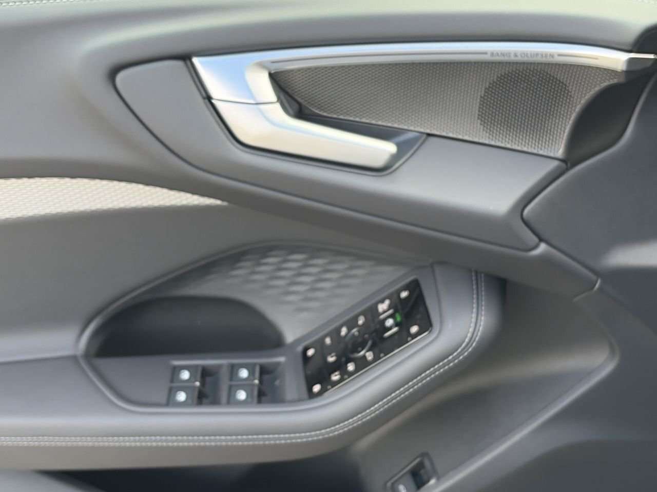 2026 Audi A5 TFSI Technik SLEEK DESIGN, DYNAMIC PERFORMANCE, AN thumb 21