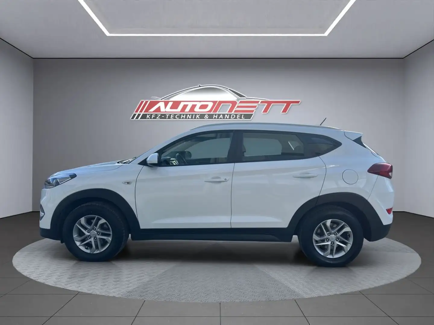 Hyundai TUCSON Economy 2WD Weiß - 2