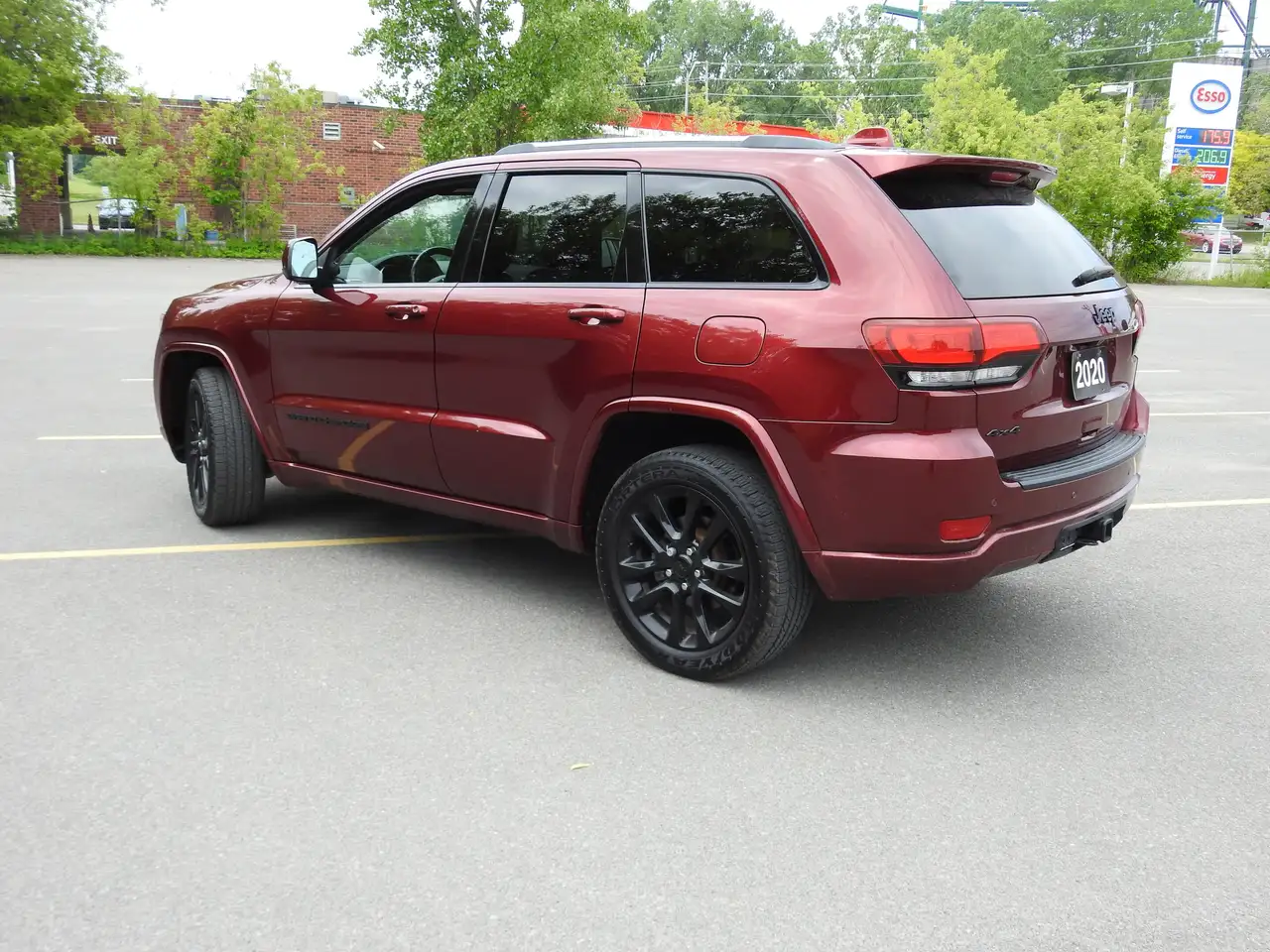 Jeep Grand Cherokee снимка Jeep Grand Cherokee