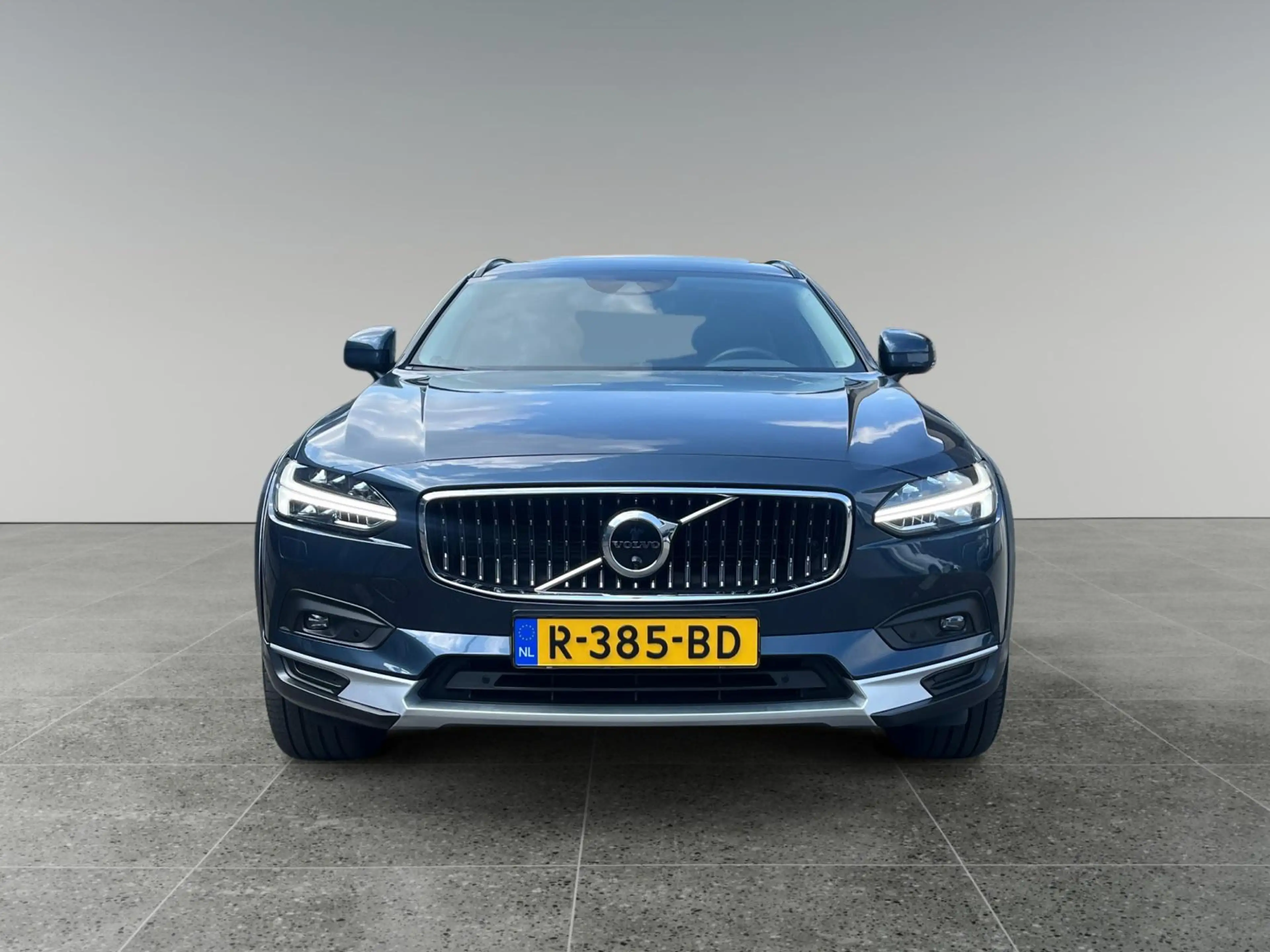 Volvo V90 Cross Country 2.0 B5 AWD Pro | Schuifdak | Trekhaak — photo 6