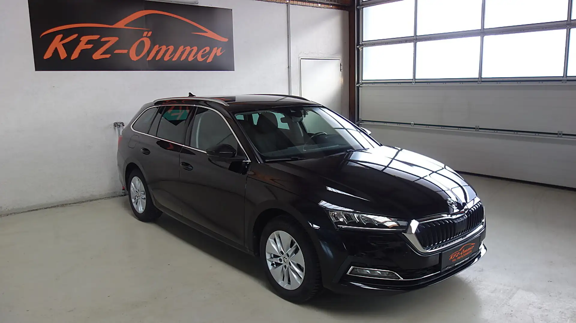 Skoda Octavia Combi 2,0 TDI,Virtual,Kamera,Navi,SHZ,AHK vorb. Schwarz - 2