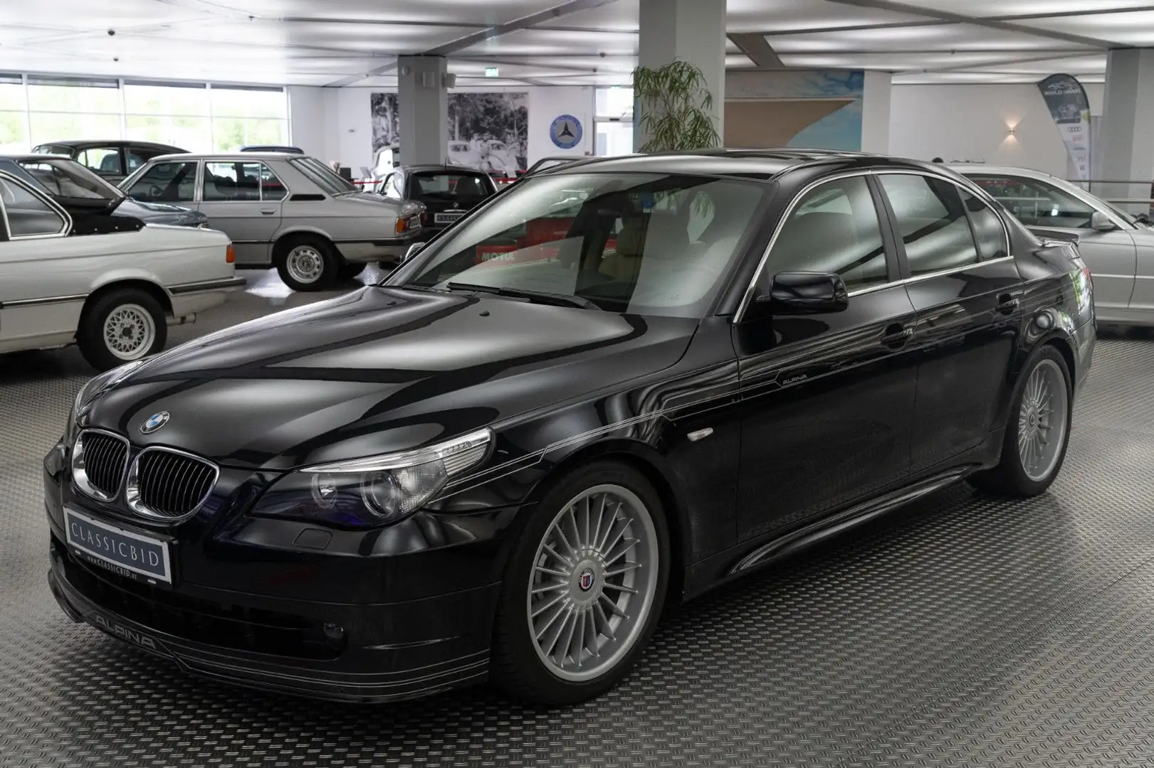 Alpina B5 SWITCH-TRONIC (Nr. 058) Schwarz - 1