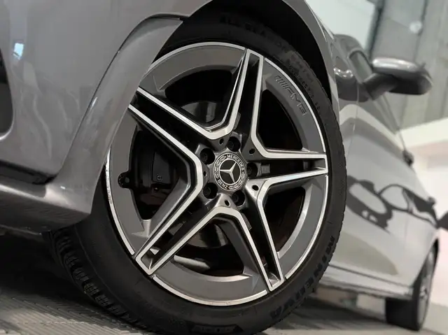 Mercedes-Benz CLA view 5