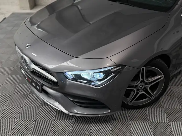 Mercedes-Benz CLA view 3