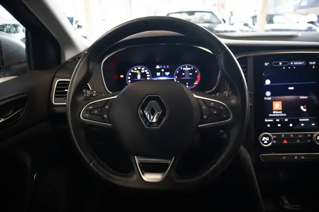 Renault Megane view 10