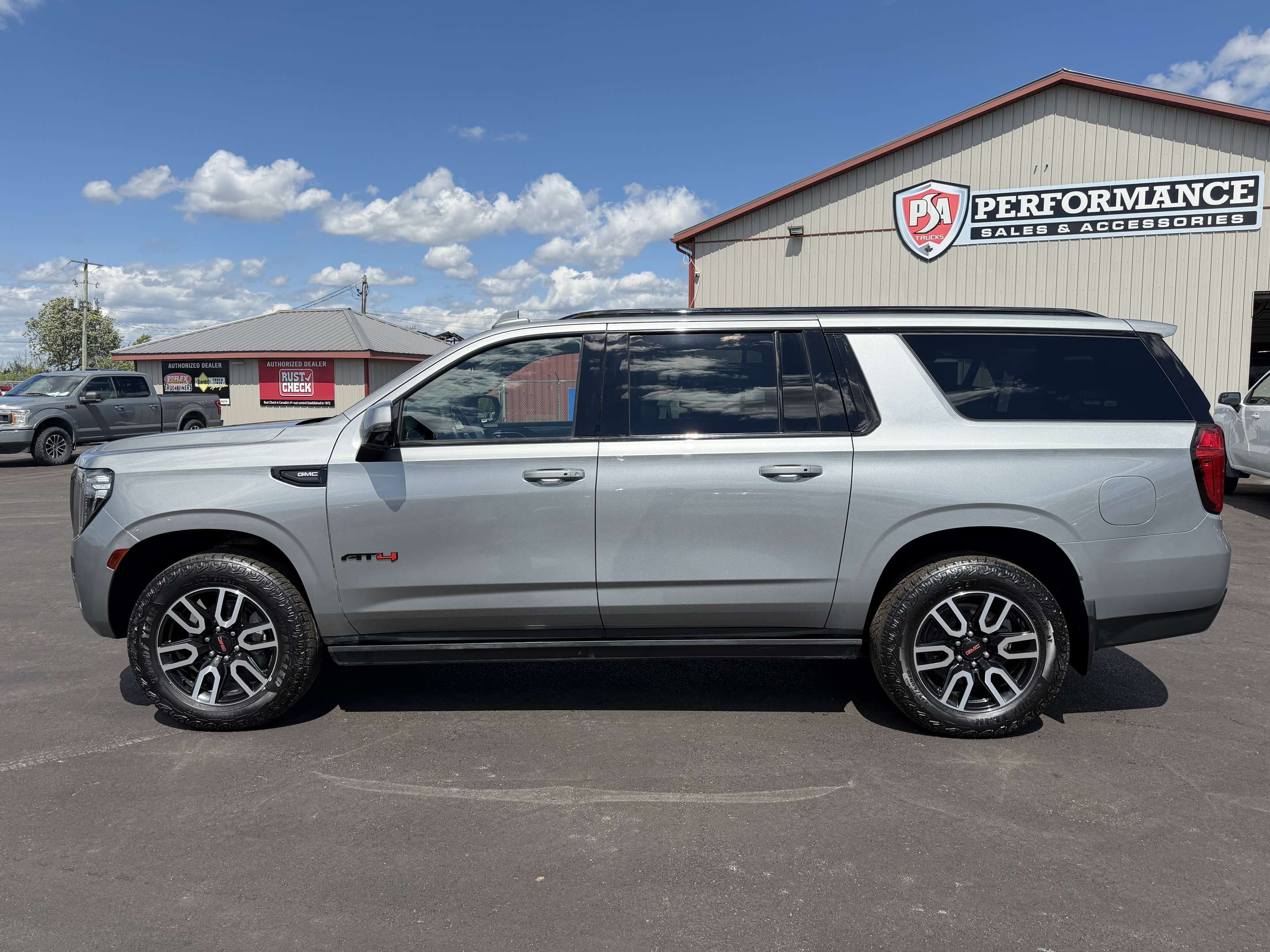 2024 GMC Yukon XL