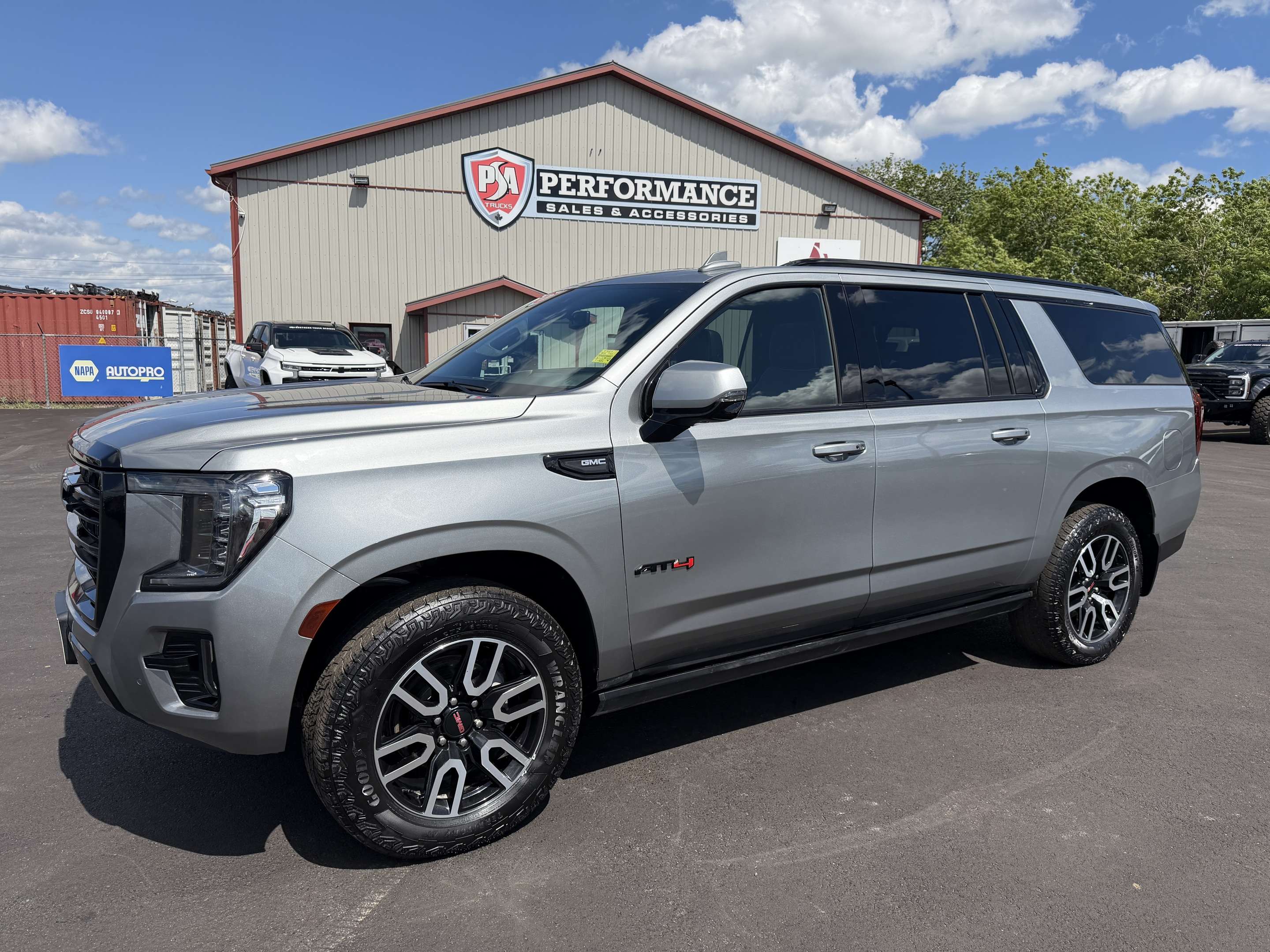 2024 GMC Yukon XL