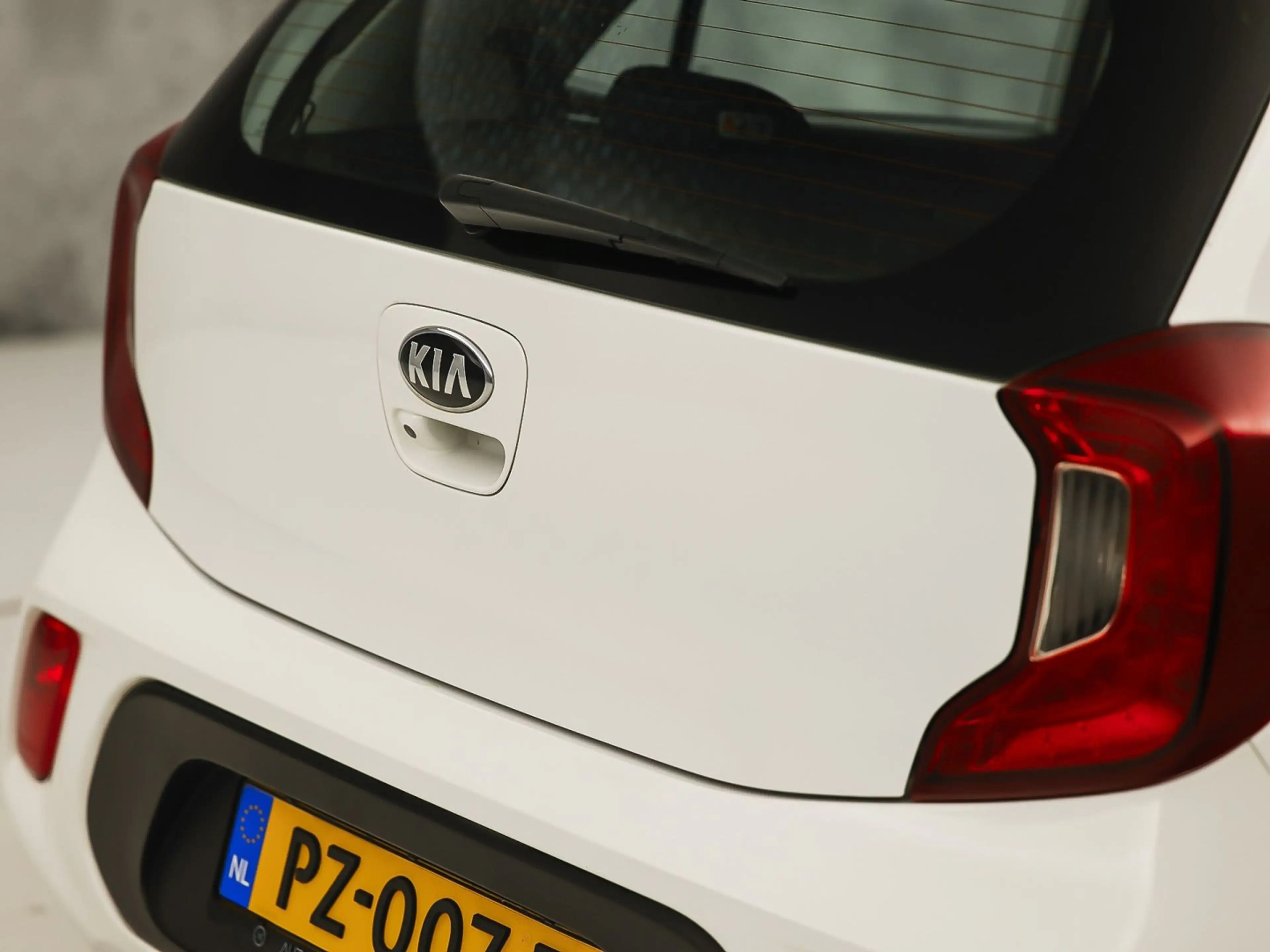 Kia Picanto 1.0 CVVT ComfortPlusLine Navigator (NAVIGATIE, CAM — photo 25