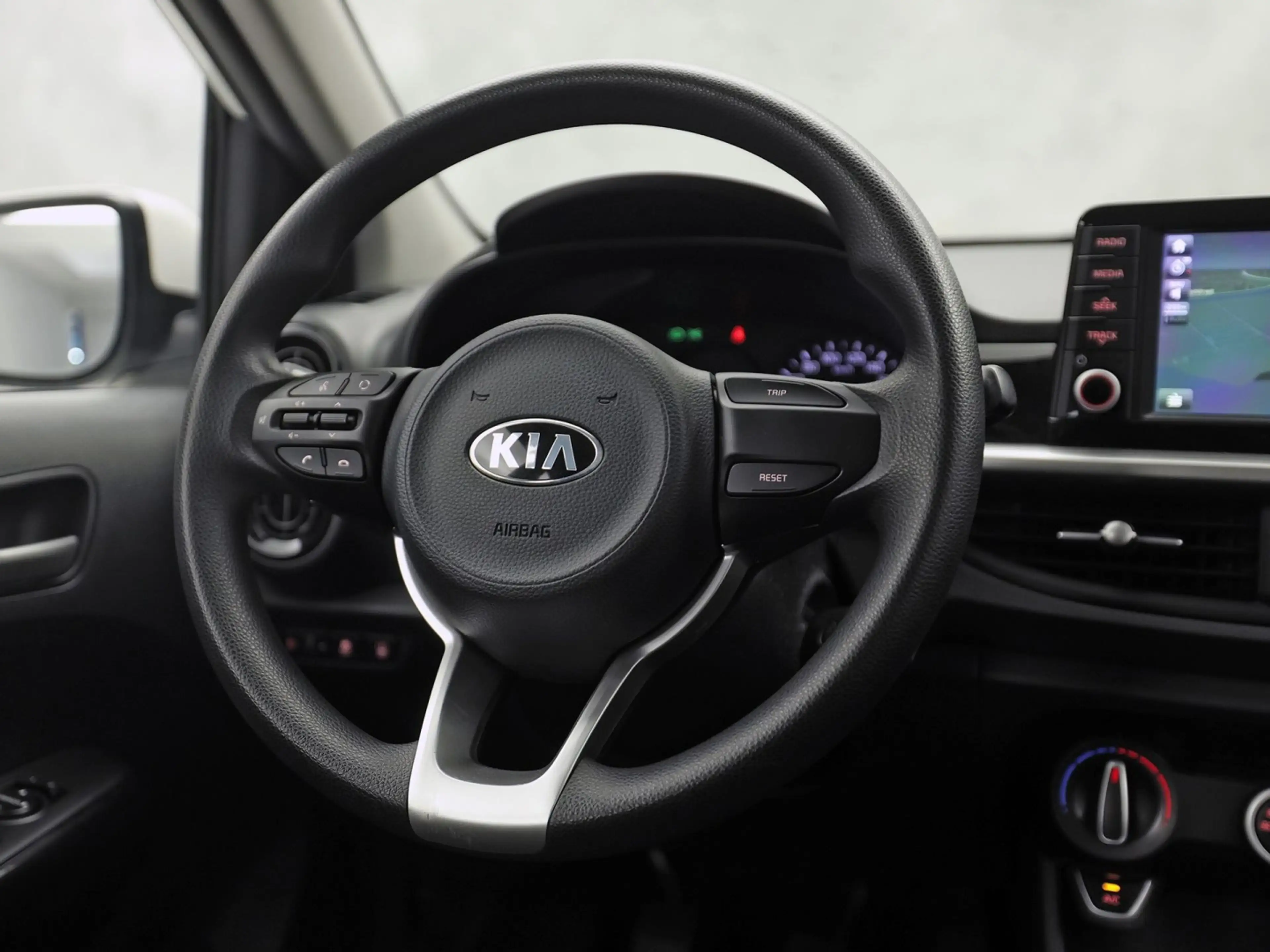 Kia Picanto 1.0 CVVT ComfortPlusLine Navigator (NAVIGATIE, CAM — photo 17