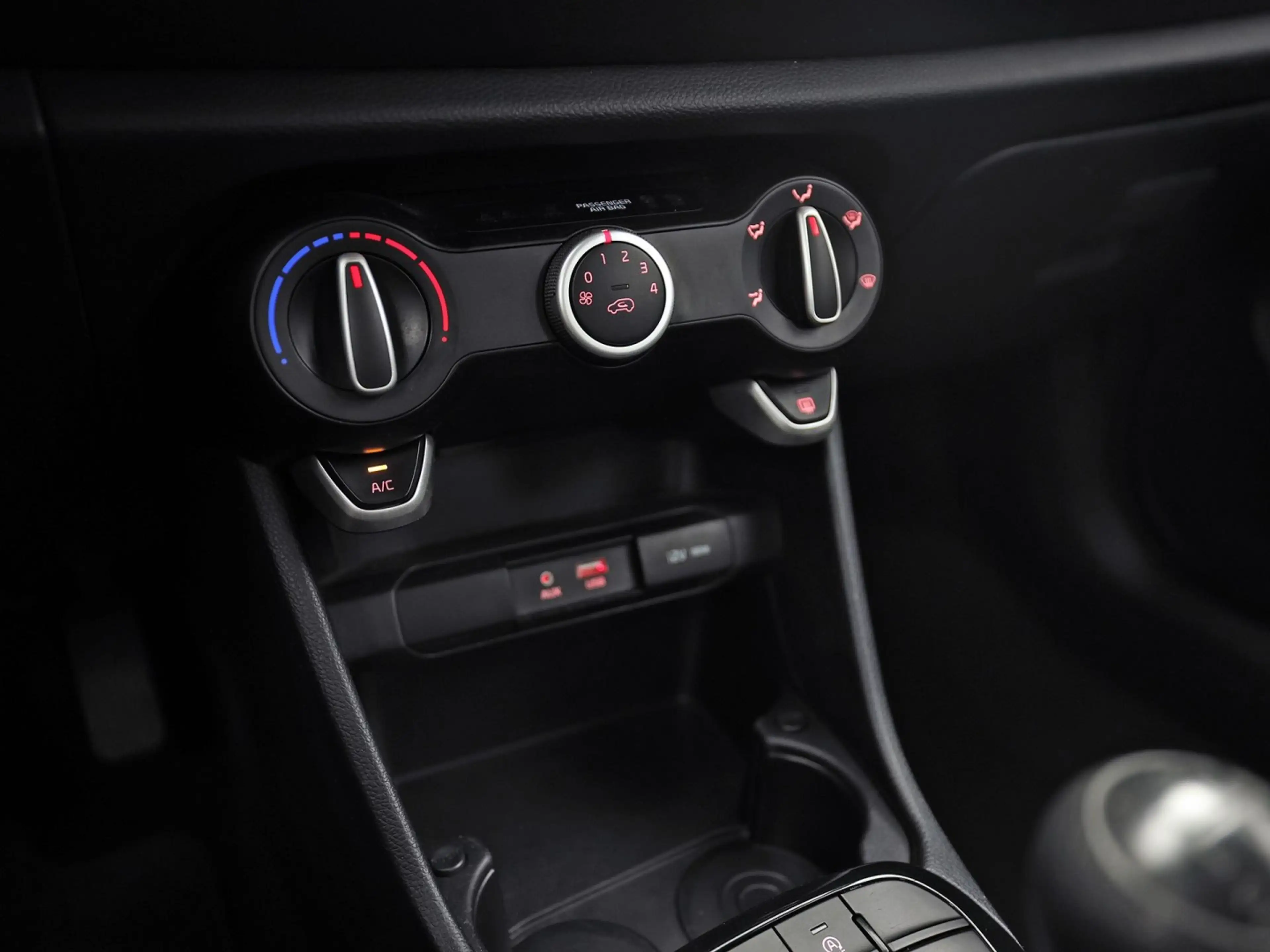 Kia Picanto 1.0 CVVT ComfortPlusLine Navigator (NAVIGATIE, CAM — photo 9
