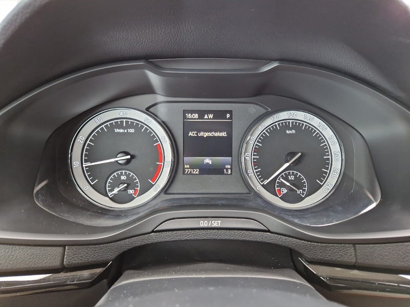 Skoda Karoq 1.5 TSI ACT Sportline Business — photo 5