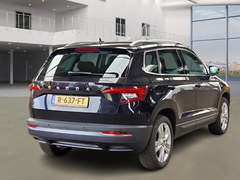Skoda Karoq 1.5 TSI ACT Sportline Business — photo 3