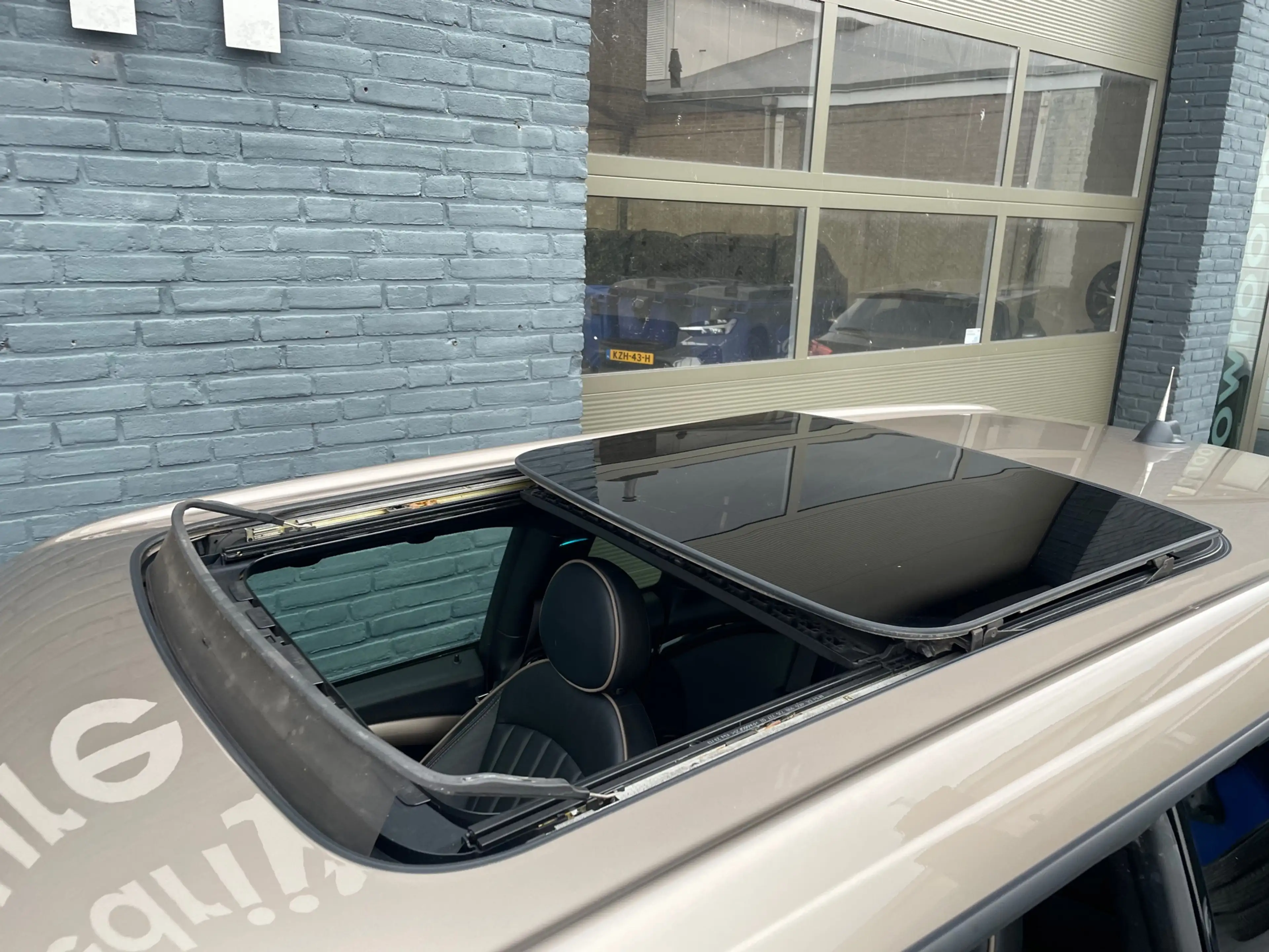 MINI Cooper S Clubman 1.6 Chili bond street pano — photo 37