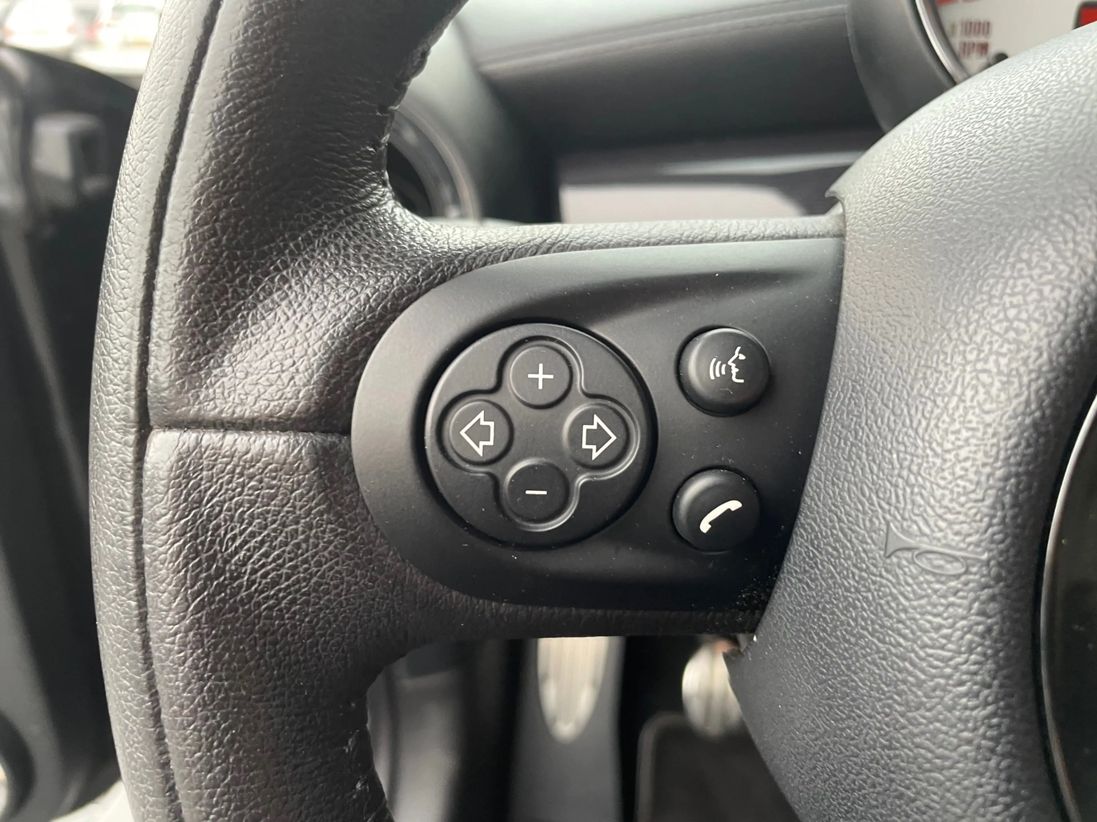 MINI Cooper S Clubman 1.6 Chili bond street pano — photo 27
