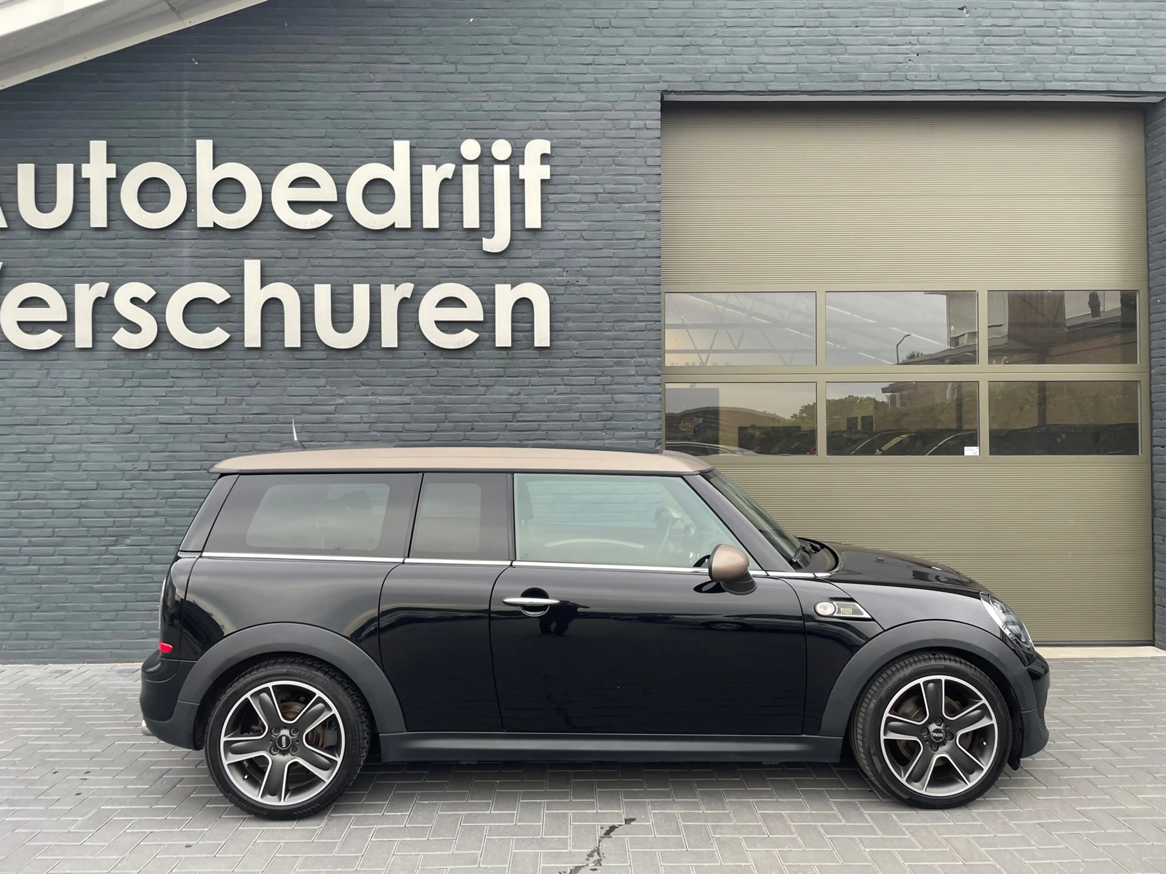 MINI Cooper S Clubman 1.6 Chili bond street pano — photo 2