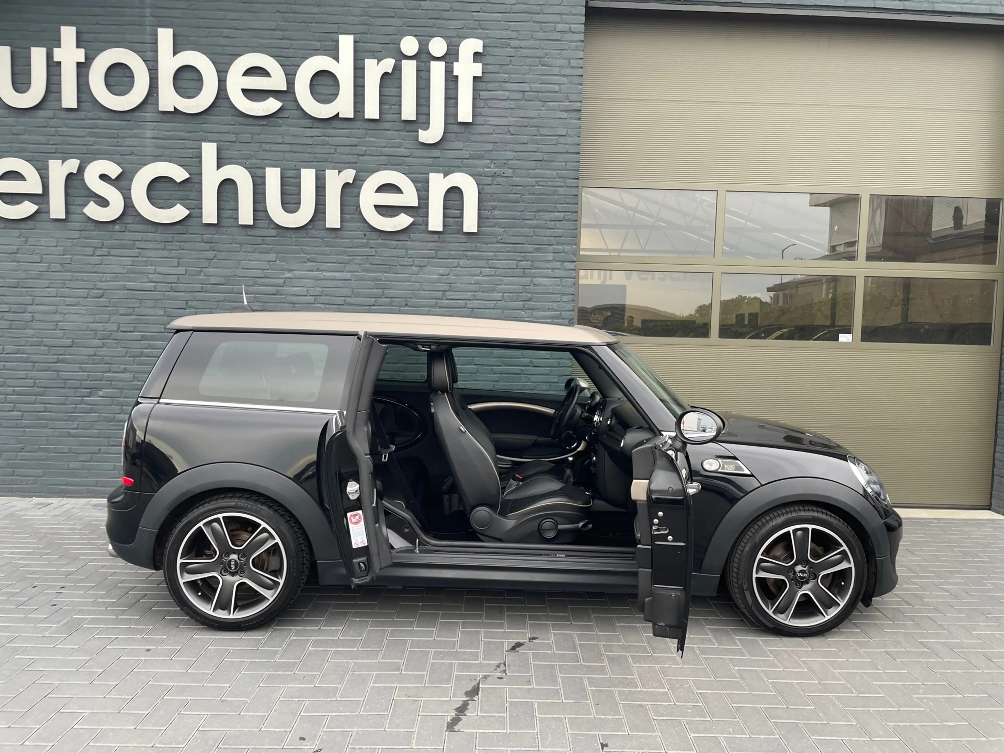 MINI Cooper S Clubman 1.6 Chili bond street pano — photo 17