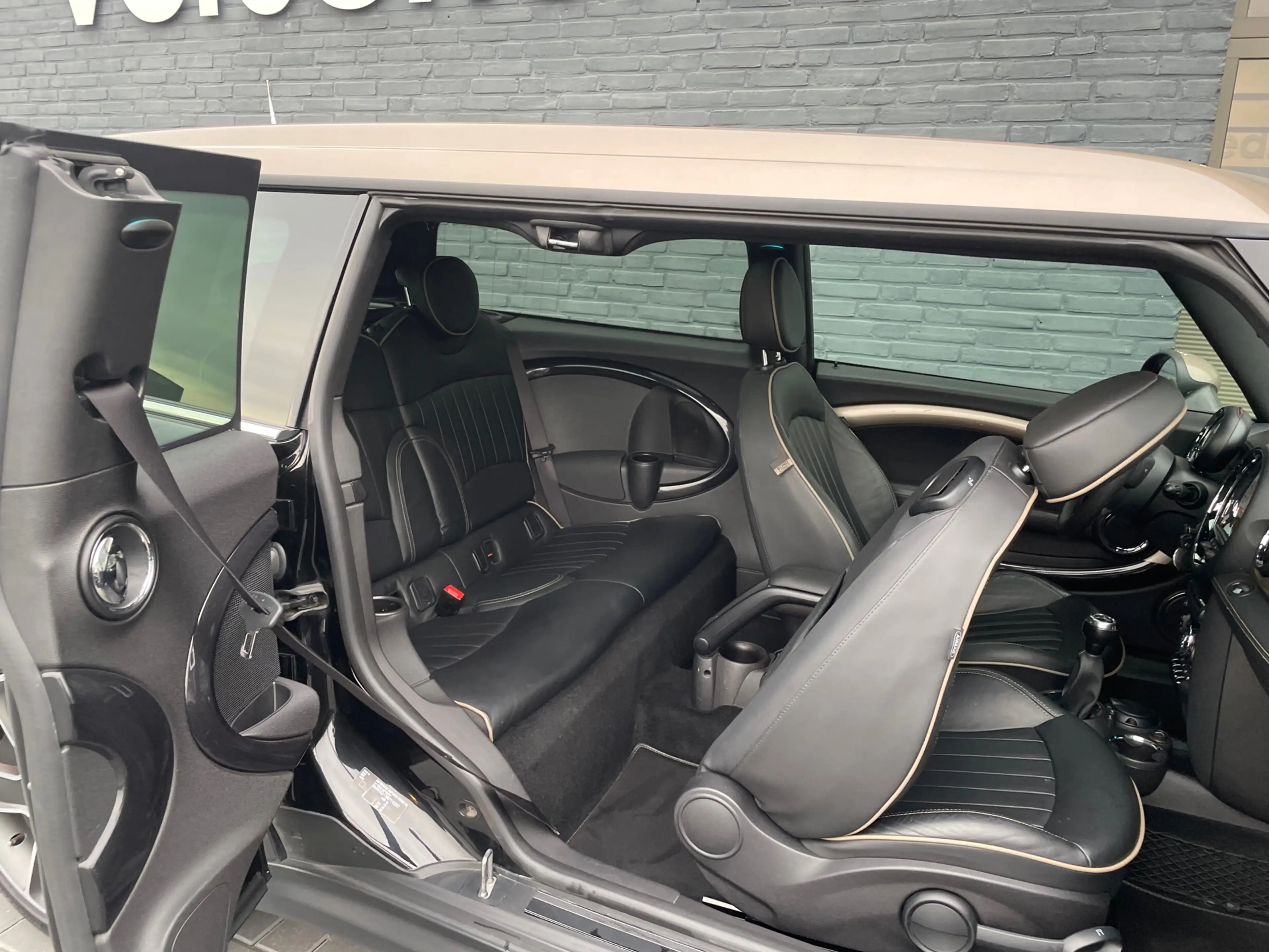 MINI Cooper S Clubman 1.6 Chili bond street pano — photo 15
