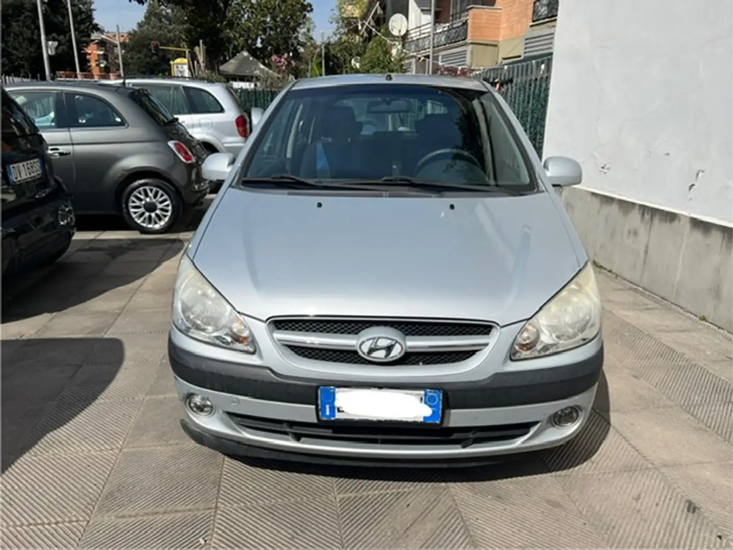 Hyundai Getz Getz 1.5 crdi 16v vgt Active 5p Plateado - 2