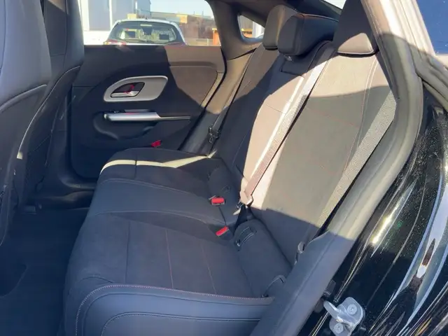 Mercedes-Benz CLA 250 + mit EQ Technologie W-Paket WPumpe 800V Ansicht 9
