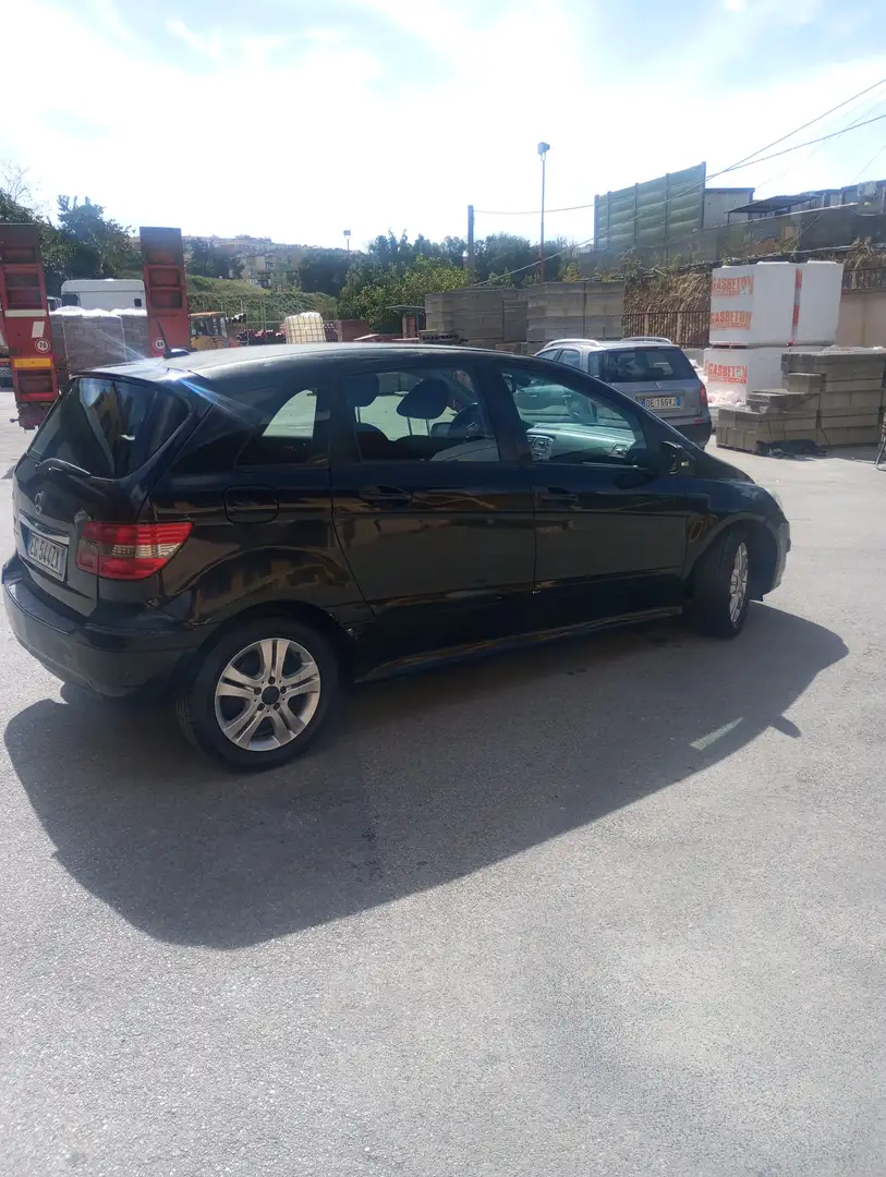 Mercedes-Benz B 180 B 180 CDI DPF - 2