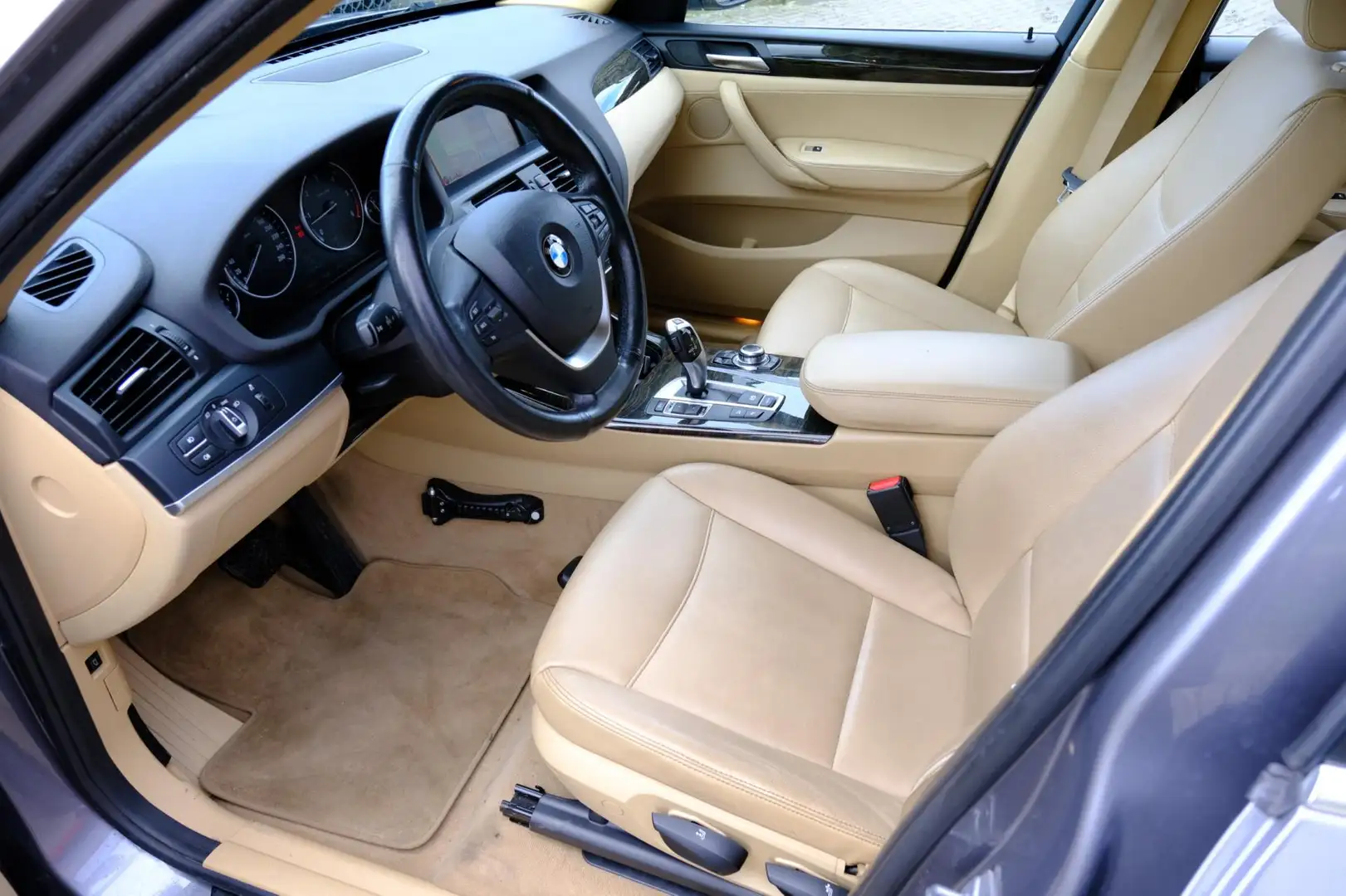 BMW X3 XDrive30d 259pk High Executive Aut. Xenon|leder|Na Szary - 2