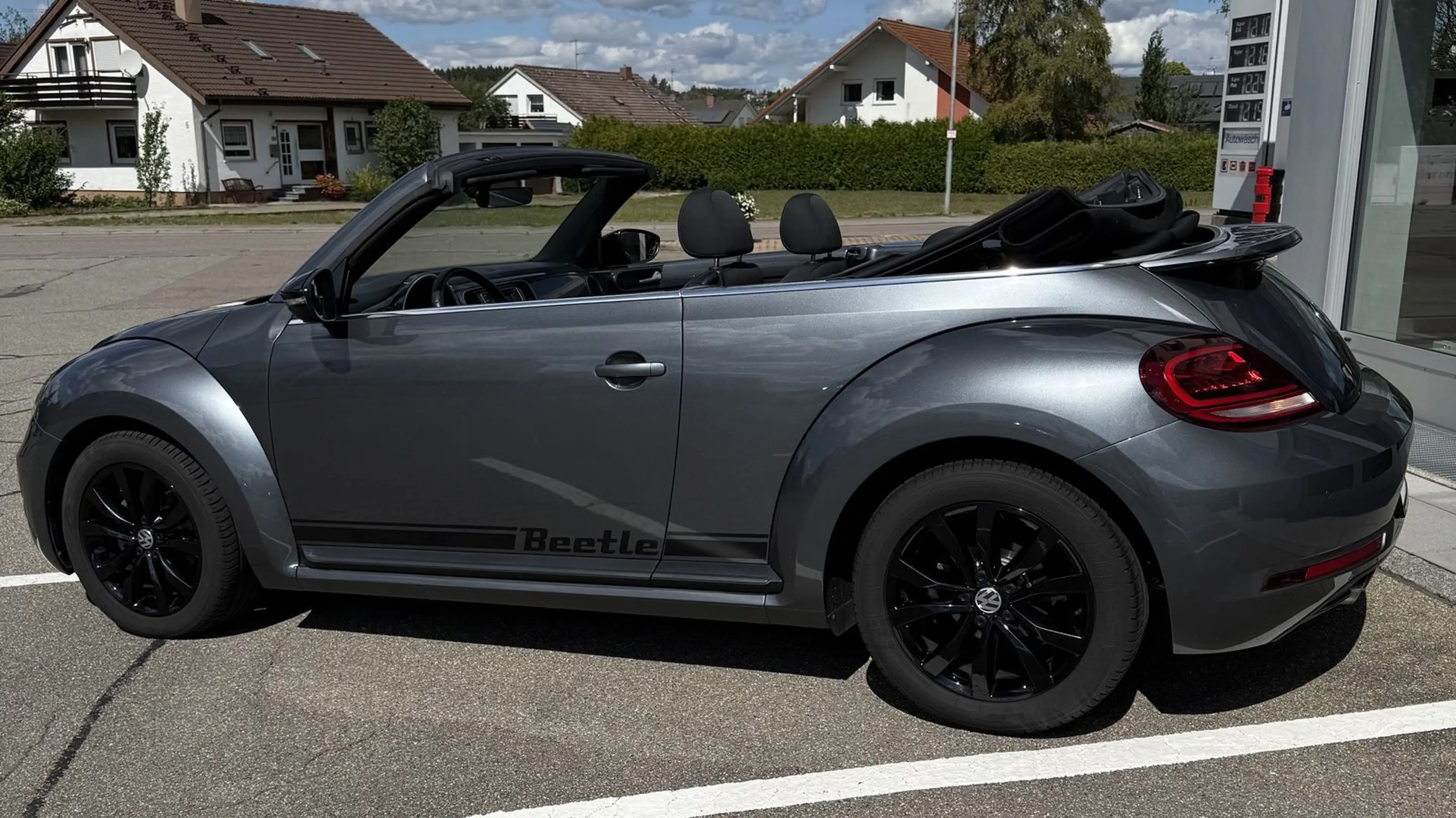 Volkswagen Beetle Beetle Cabriolet 1.4 TSI BMT Design — photo 7