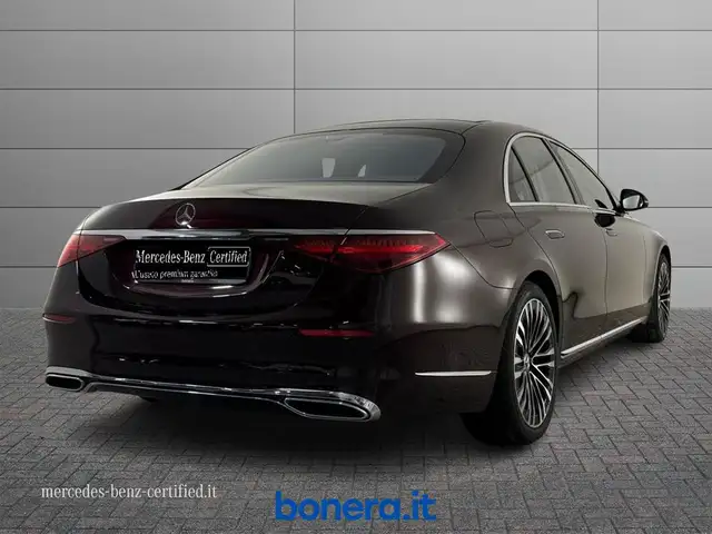 Mercedes-Benz S-Class view 3