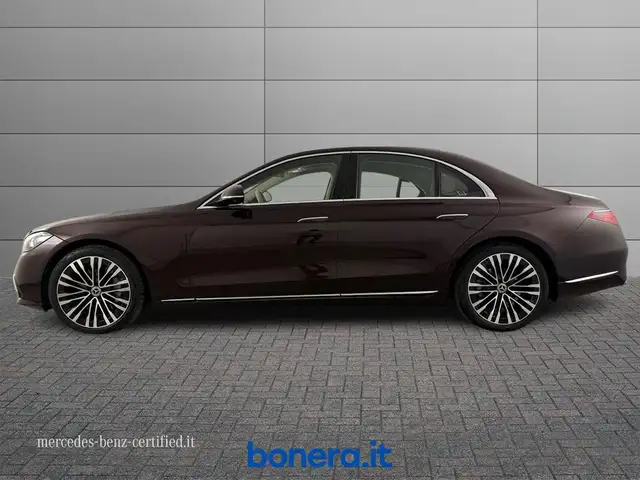 Mercedes-Benz S-Class view 7