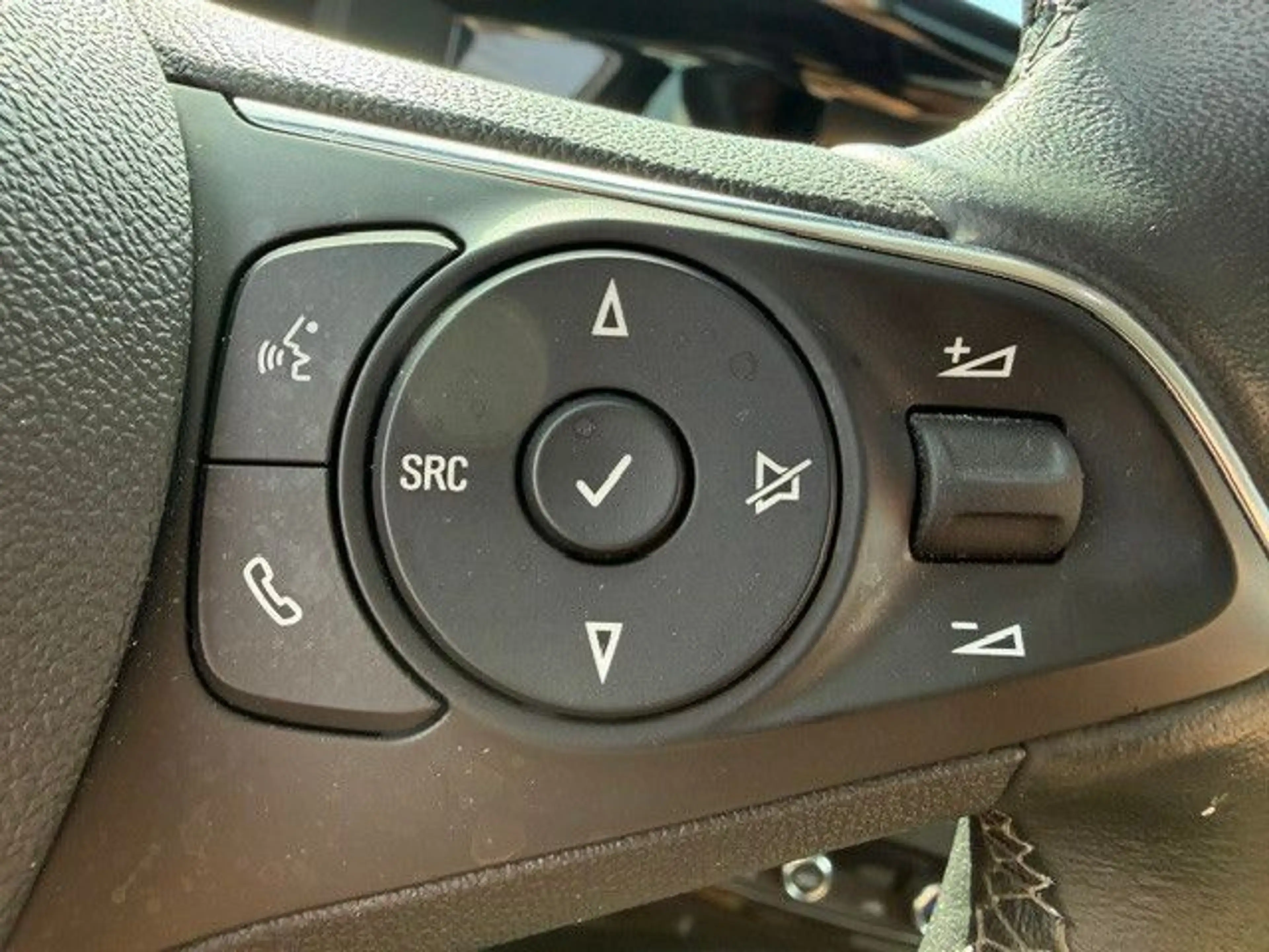 Opel Mokka-E Edition 136 PS 11kWOBC+Kamera+ Parkpilot — photo 11