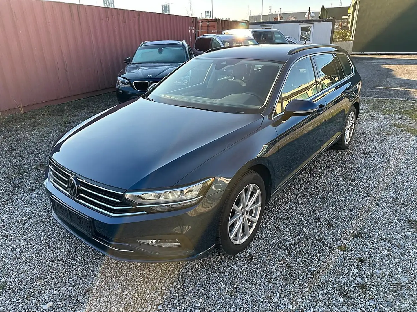 Volkswagen Passat Variant Business 2,0 TDI 4Motion DSG ACC Bleu - 2