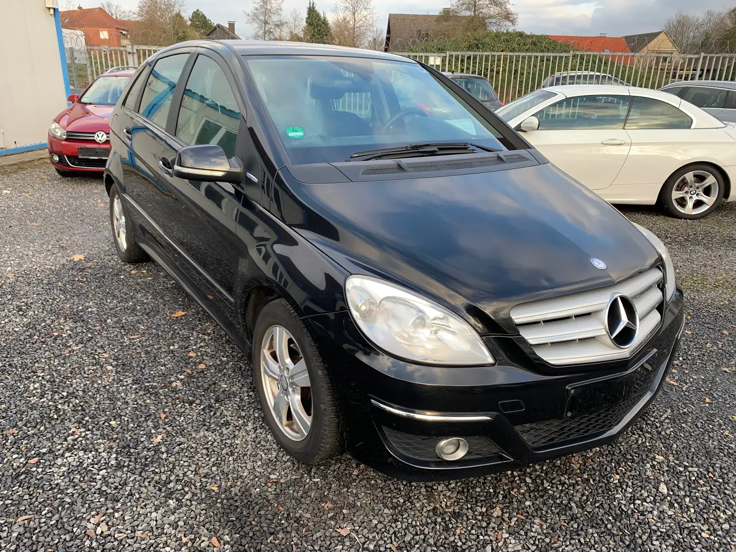 Mercedes-Benz B 180 B 180 NAVI Černá - 1