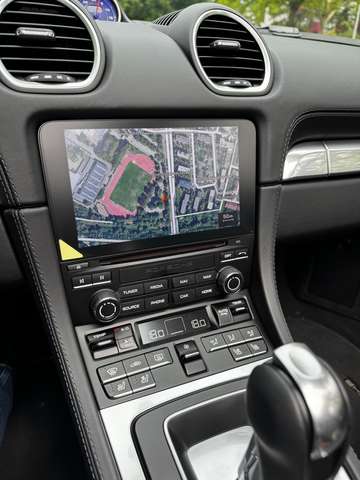 Imagine Porsche 718 Boxster GTS 4.0